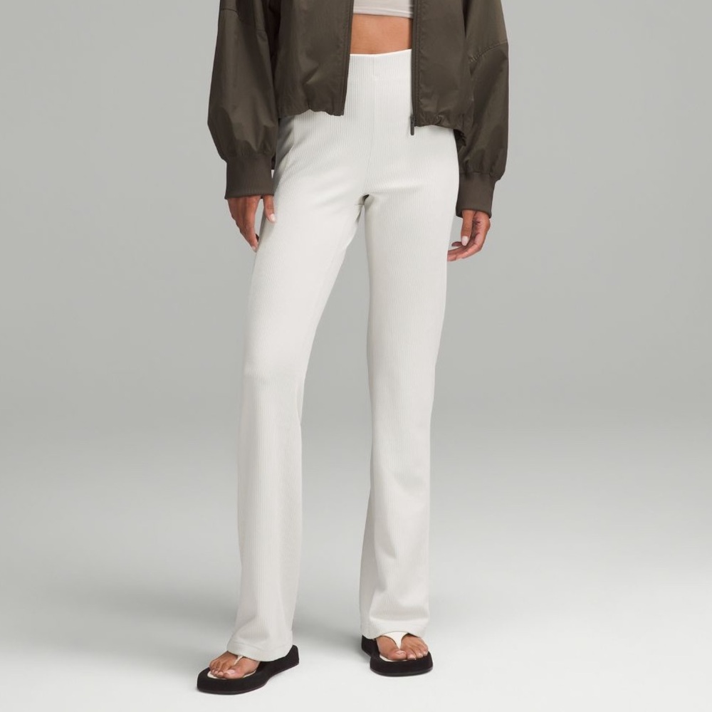 lululemon ribbed softstream flared pant - 6, bone